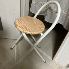木製カウンターチェア