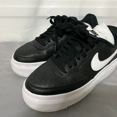 【中古雑貨】ナイキ　スニーカー　２３ｃｍの画像
