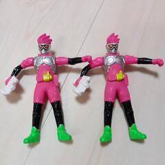 フィギュア7体の画像