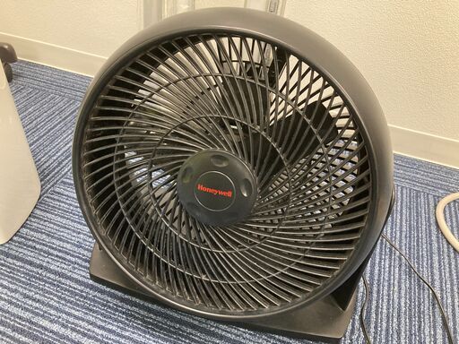 サーキュレーター　3回使用 今週木曜日までに取りに来れる方