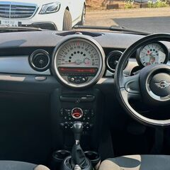 ★ 美車・業者オークション評価4　ミニクーパー ★の画像