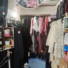 パーティードレス など たくさん入荷致しました。 - 地元のお店