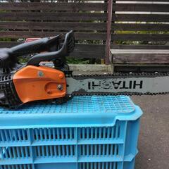 日立CS33EDTPエンジンチェーンソーの画像