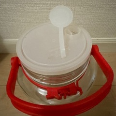 梅酒などに　ガラスコンテナーの画像