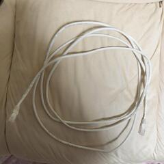 LANケーブル用中継コネクタ3個とLANケーブル　4本　2m16センチと　2m10センチと　3m（約）10m（約）　（4本共.約です）の画像