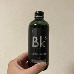 カラーシャンプー ブラックの画像