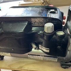 値下げしました‼️HITACHIコンプレッサー（ジャンク）の画像