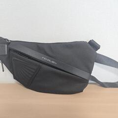 防水ボディバッグ