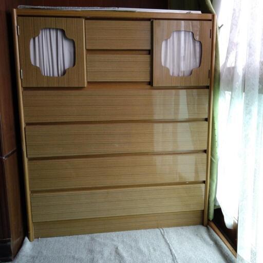昭和レトロな整理タンス