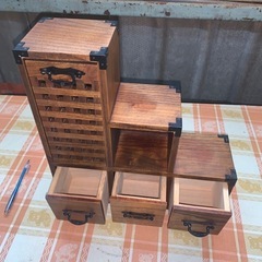 小引き出し　木製　ミニサイズ階段箪笥の画像