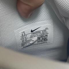 【取引予定】新品未使用 nike fn6836-100 26.5cm ナイキの画像