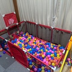 大型ボールプール　ボール付きの画像