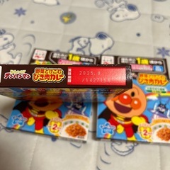 アンパンマン　野菜とけこむひき肉カレー　1箱のお値段です。の画像