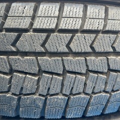 DUNLOP 185/65R15 23年製＋24年製 スタッドレスタイヤ