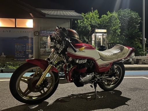 cb250n 405,000円
