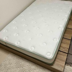 【美品】セミダブル ベットフレーム+マットレスの画像