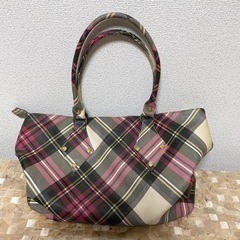 【美品】ヴィヴィアン👜バックの画像