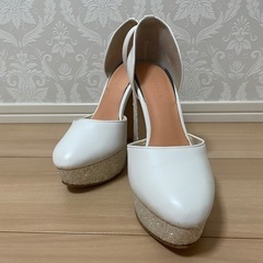 ハイヒール　パンプス