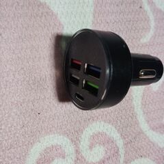 1つでUSBの多いソケット❗