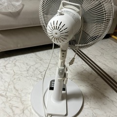 扇風機　リモコン付きの画像