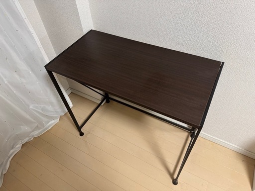 折り畳みテーブル　軽くて丈夫