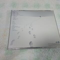 ♠　ALL SINGLES BEST コブクロ 　コブクロ、待望のシングルベスト!  メジャーデビューシングル、「Yell」以来、数々の名曲を発表してきた彼らの足跡を辿る凝縮の2枚組みアルバム。「桜」や「永遠にともに」、「ここにしか咲かない花」といった近年のヒット曲はもちろん、彼らの初期作品群に触れることのできるチャンスです。の画像