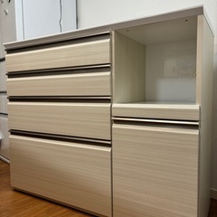 9/15迄❗️美品！120　キッチンカウンター　キッチンボードの画像