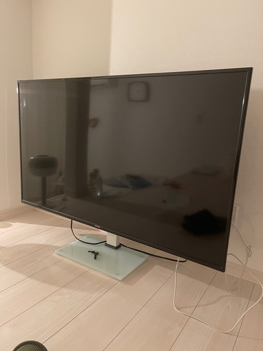 アイリスオーヤマ4K対応液晶テレビ2023年式50型　テレビスタンド付き