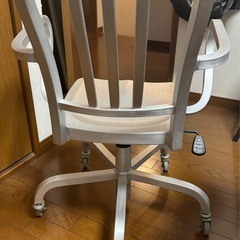 エメコ風チェア椅子の画像