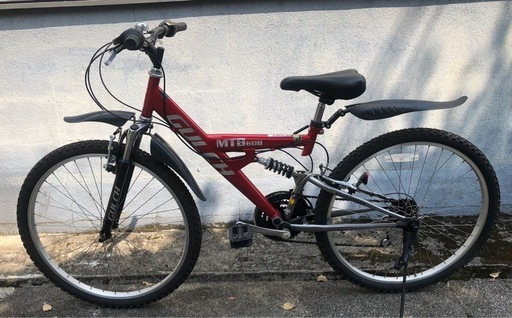 26インチマウンテンバイク型の自転車