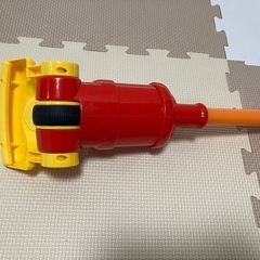 アンパンマン おもちゃの掃除機 スティックスイスイそうじきの画像