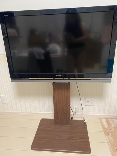 ニトリのテレビスタンドと40型テレビのセット