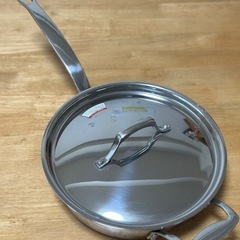 　　　　ステンレス　フライパン　一度使用のみ　２７cm  深さ7cm購入価格1万円ほど　の画像