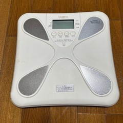 タニタ　体組成計【BC-714】