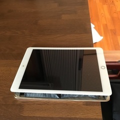 ipad air2 部品取りの画像