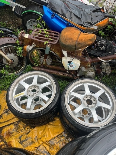 17インチPCD100 4穴ホイール軽トラなどに