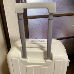 スーツケース39L オフホワイト　の画像