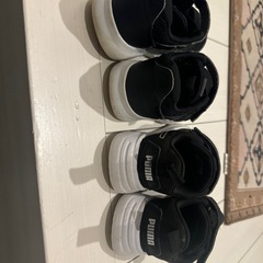 美品　子供　スニーカー　キッズ　シューズ　男の子　2足セット　プーマ　PUMA ニューバランス　17センチ　17.5センチ　の画像