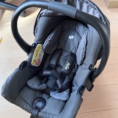 チャイルドシート　joie