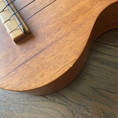 Famous FS-1 ウクレレ+クリップ式チューナー +楽譜の画像