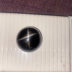 最終処分価格！超大粒121ct.☆カボーションカット☆ブラックスターAの画像