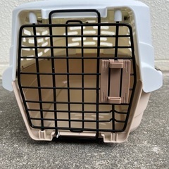 ペット用ゲージの画像