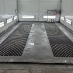 板金、塗装職人さん募集！社会保険あり　月収40万〜(経験者のみ)の画像