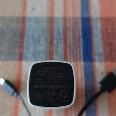小型モバイルバッテリー　ケーブル付　の画像