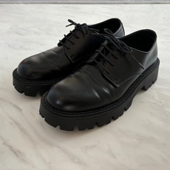 ZARA 厚底プレーントゥシューズ ほぼ新品