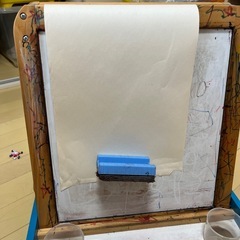 お絵描きボード 黒板  ホワイトボード トイザらス イーゼル 室内遊び お絵かきの画像
