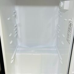 HISENSE ハイセンス HR-B12J1B 小型冷蔵庫、幅18.7インチ（47.5cm）、32ガロン（120L）、ブラック、2ドア、右開き、耐熱トップ、静音の画像