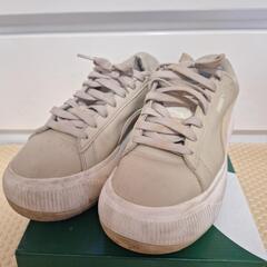 PUMA　スニーカー　24cm