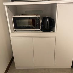 ロウヤ　　キッチン収納　