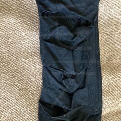 未使用試着のみ　ダメージ風レギンス　ブラックの画像